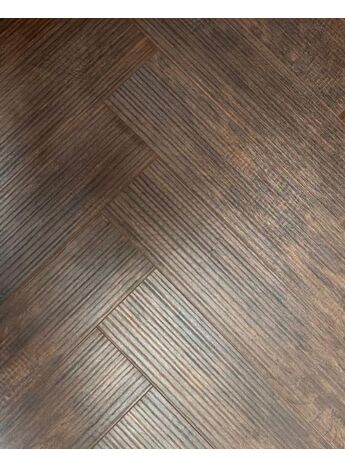 Aston Luis Versailles Balıksırtı Laminat Parke
