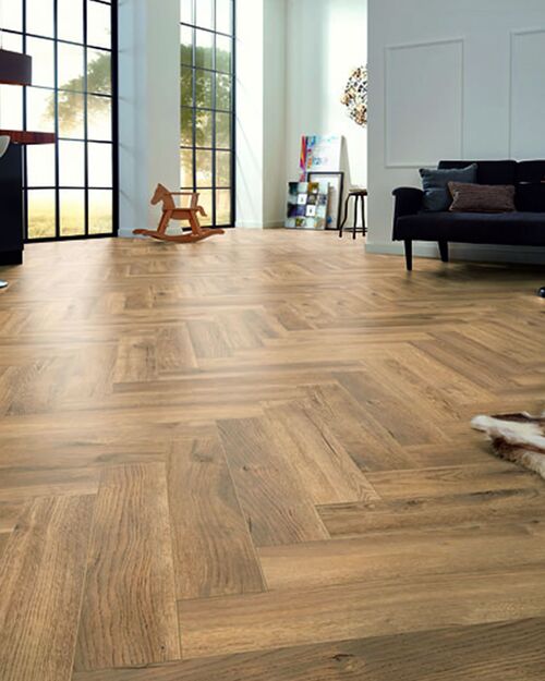 Kronotex Herringbone 4764 Treviso Oak