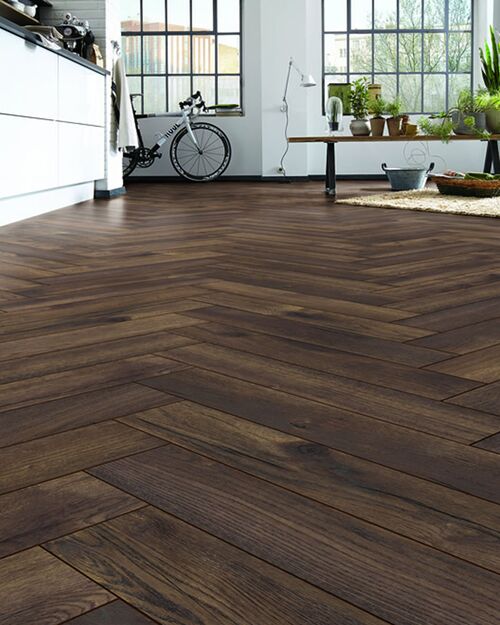 Kronotex Herringbone 4766 Calais Oak