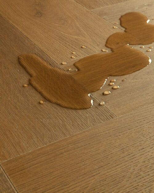 Pergo Smoked Amber Oak Balıksırtı Laminat Parke