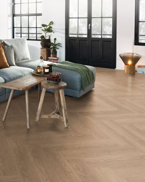 Egger Kahve Baronia Meşe Balıksırtı Laminat Parke